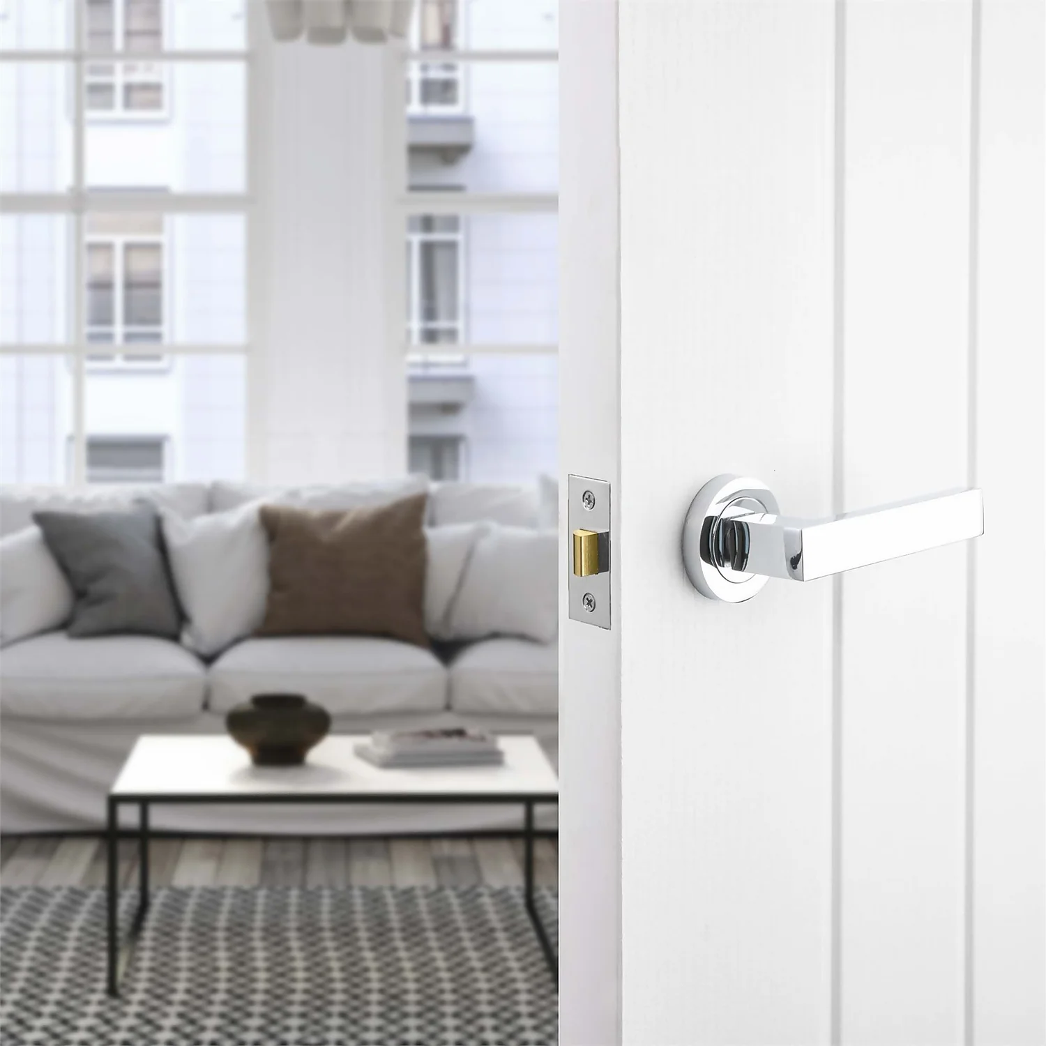 Sandleford Overton Lever On Rose Set - Polished Chrome 2 Sandleford Overton Lever On Rose Set - Polished Chrome - Image 2