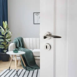 Sandleford Round Keyhole Escutcheon - Brushed Nickel -COMMAND Sales Store 12836354 1774832954834070